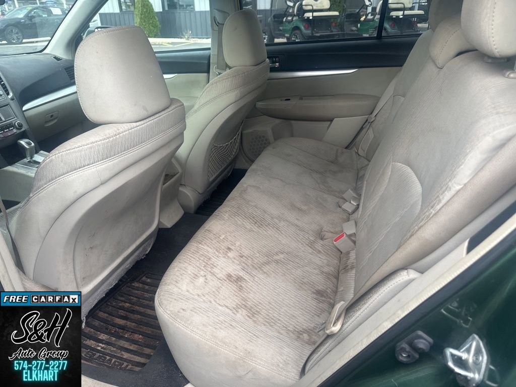 Used 2011 Subaru Outback 2.5i Premium w/ All-Weather Pkg AWD/4WD image 10