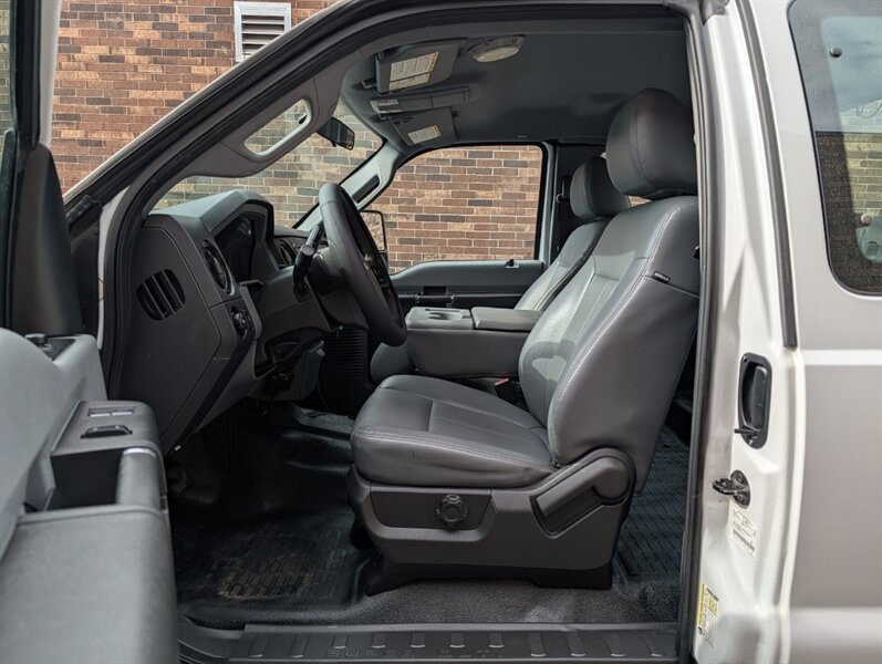 Used 2014 Ford F250 XL w/ Power Equipment Group AWD/4WD image 19