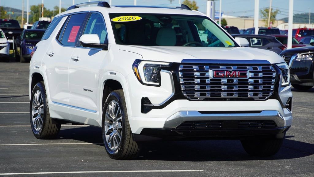 Used 2026 GMC Terrain Denali image 2