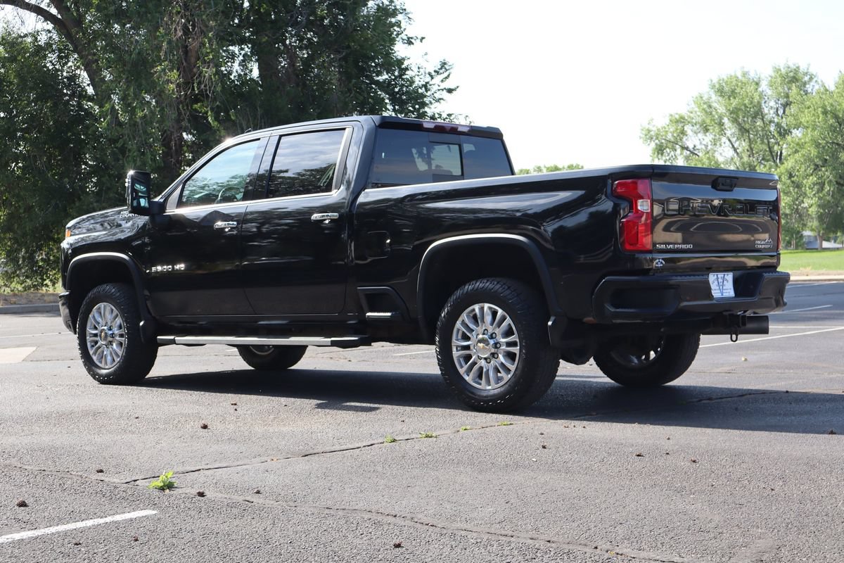 Used 2022 Chevrolet Silverado 3500 High Country w/ Safety Package II AWD/4WD image 7