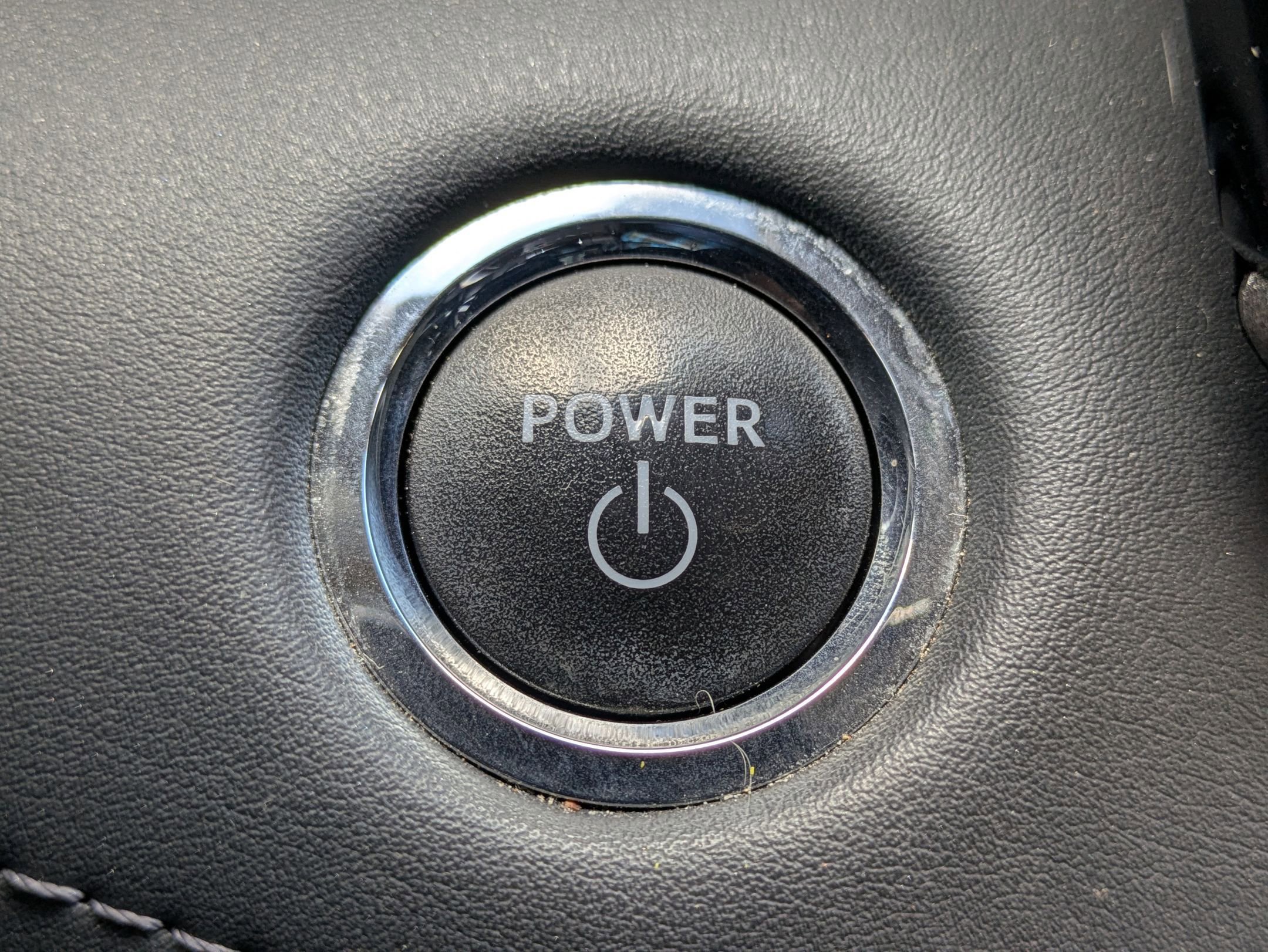 Used 2023 Toyota Highlander Limited image 23