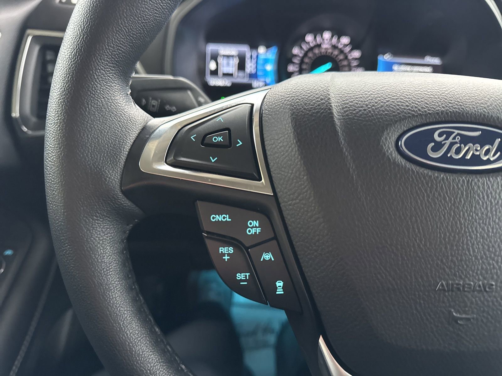 Certified 2024 Ford Edge Titanium w/ Equipment Group 301A image 30