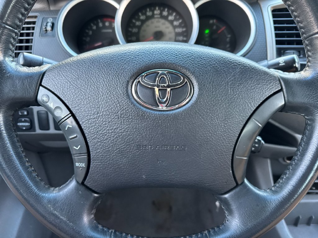 Used 2006 Toyota Tacoma PreRunner RWD image 21