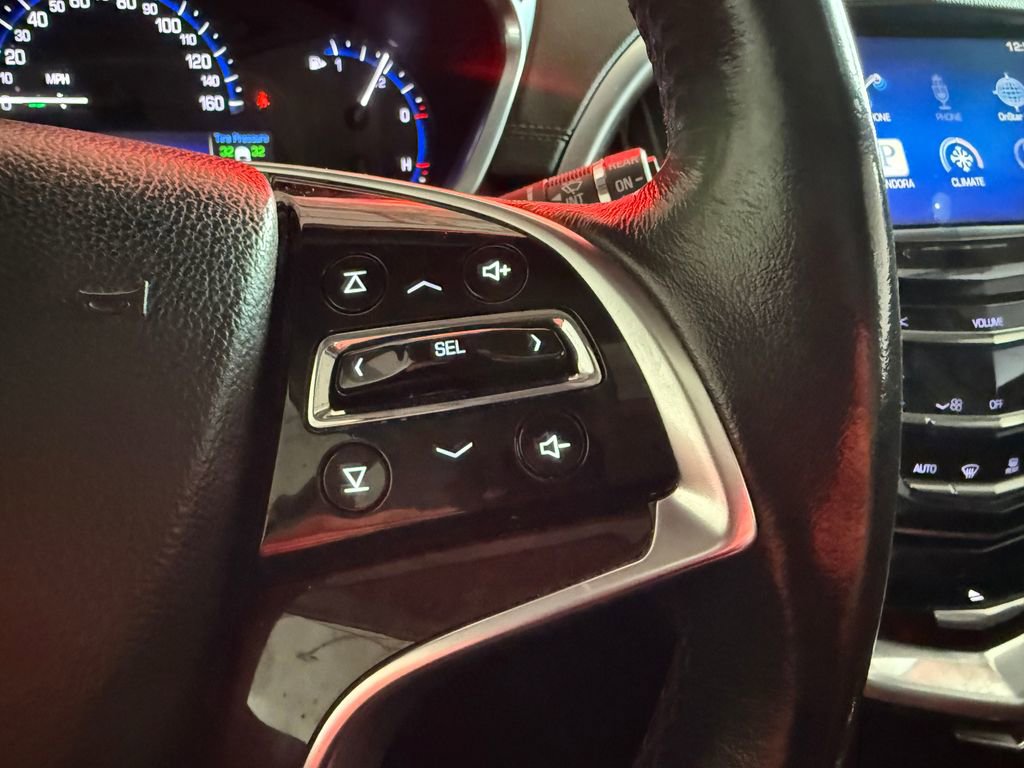 Used 2014 Cadillac SRX Luxury w/ Driver Awareness Package FWD image 14