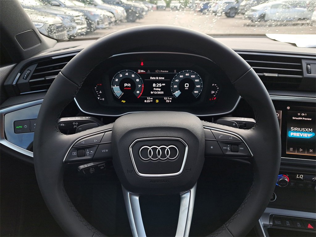 New 2025 Audi Q3 2.0T Premium image 8
