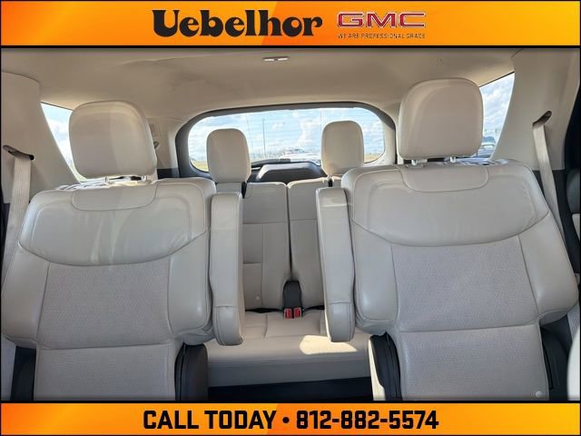 Used 2020 Ford Explorer Platinum w/ Premium Technology Package image 24