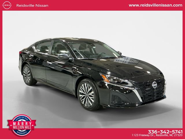 New 2025 Nissan Altima 2.5 SV image 8