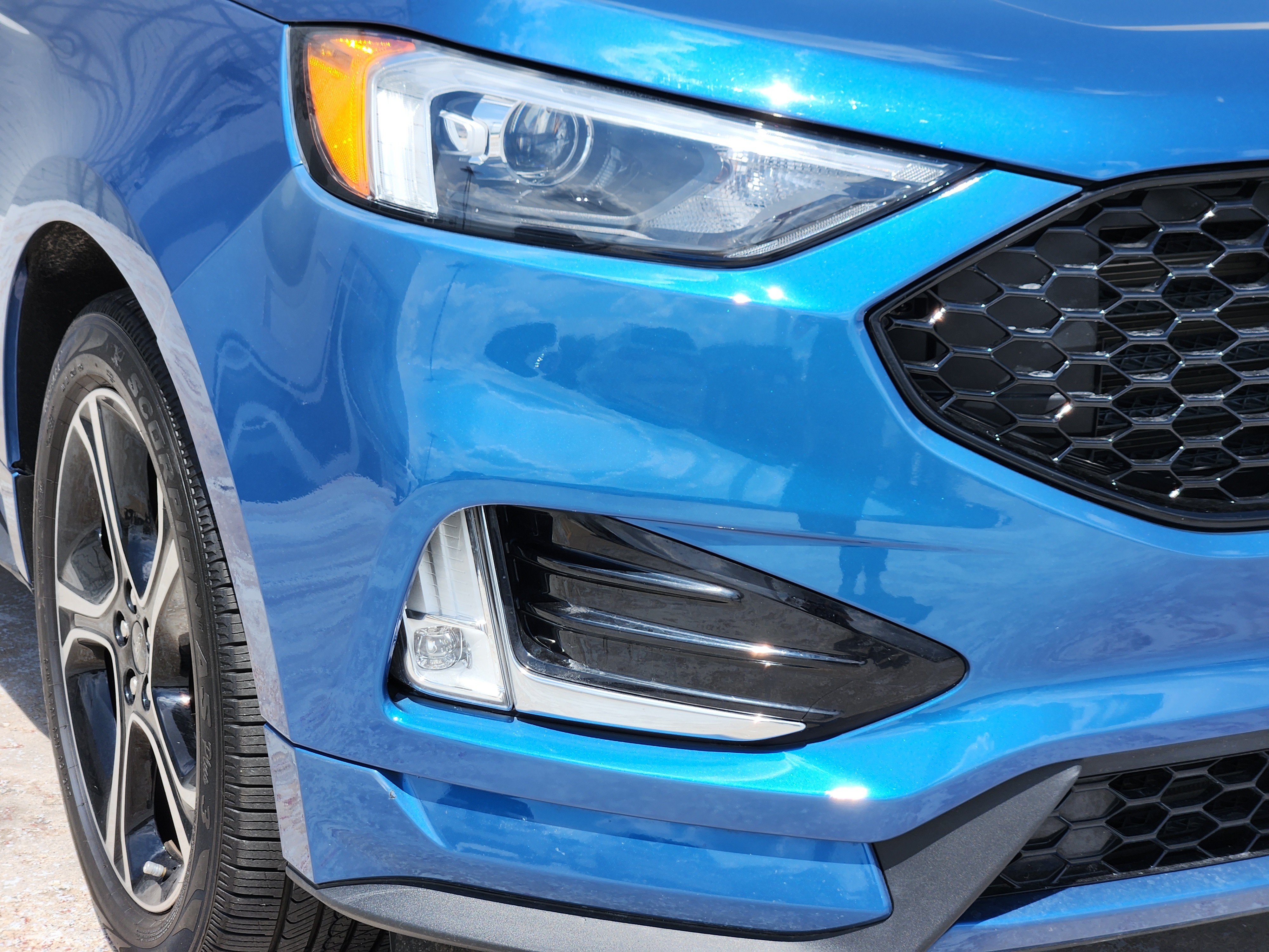 Used 2021 Ford Edge ST AWD/4WD image 10