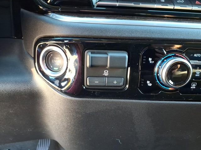 New 2026 GMC Sierra 3500 SLE w/ SLE Value Package image 12