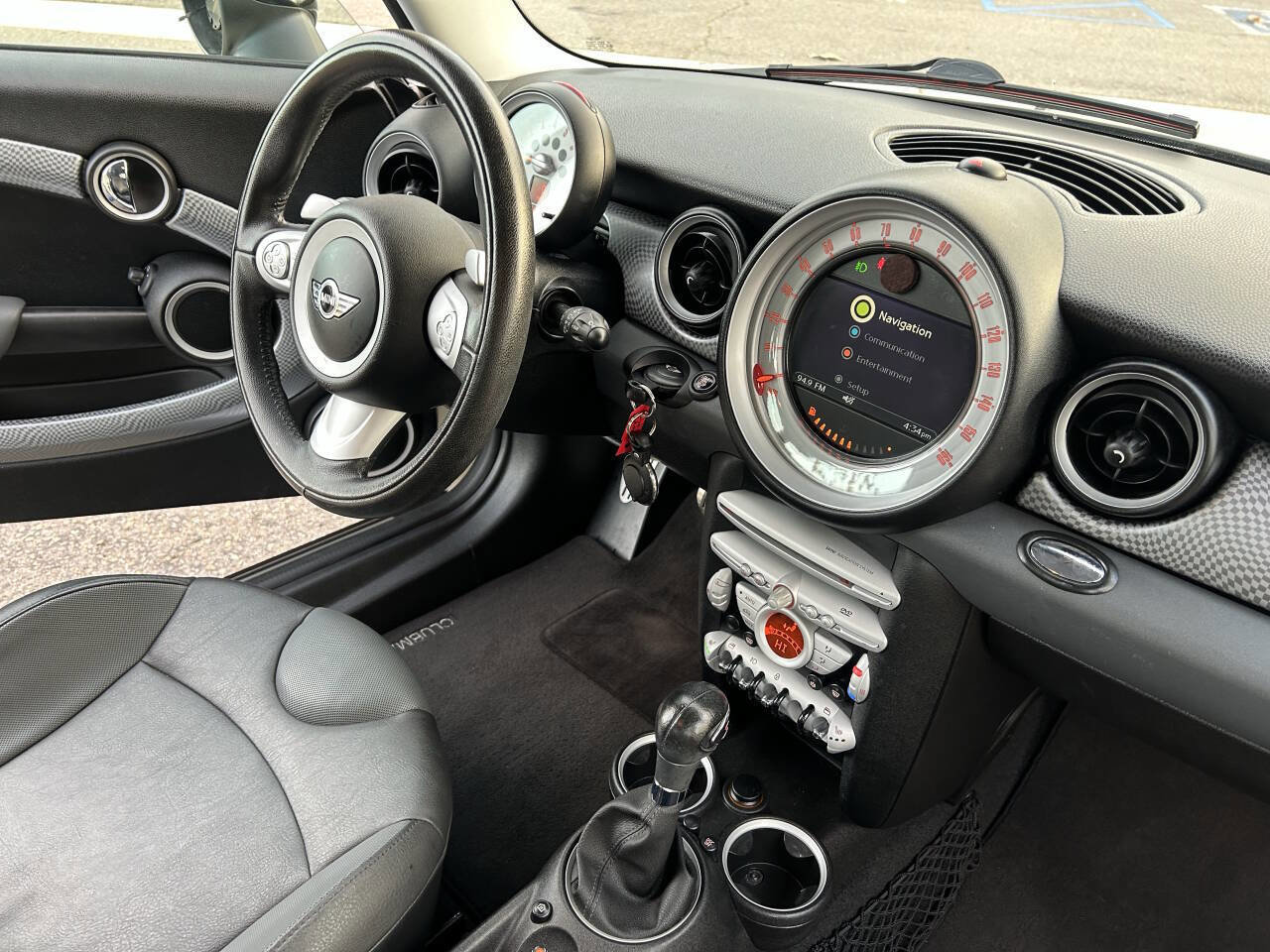 Used 2010 MINI Cooper Clubman S image 17