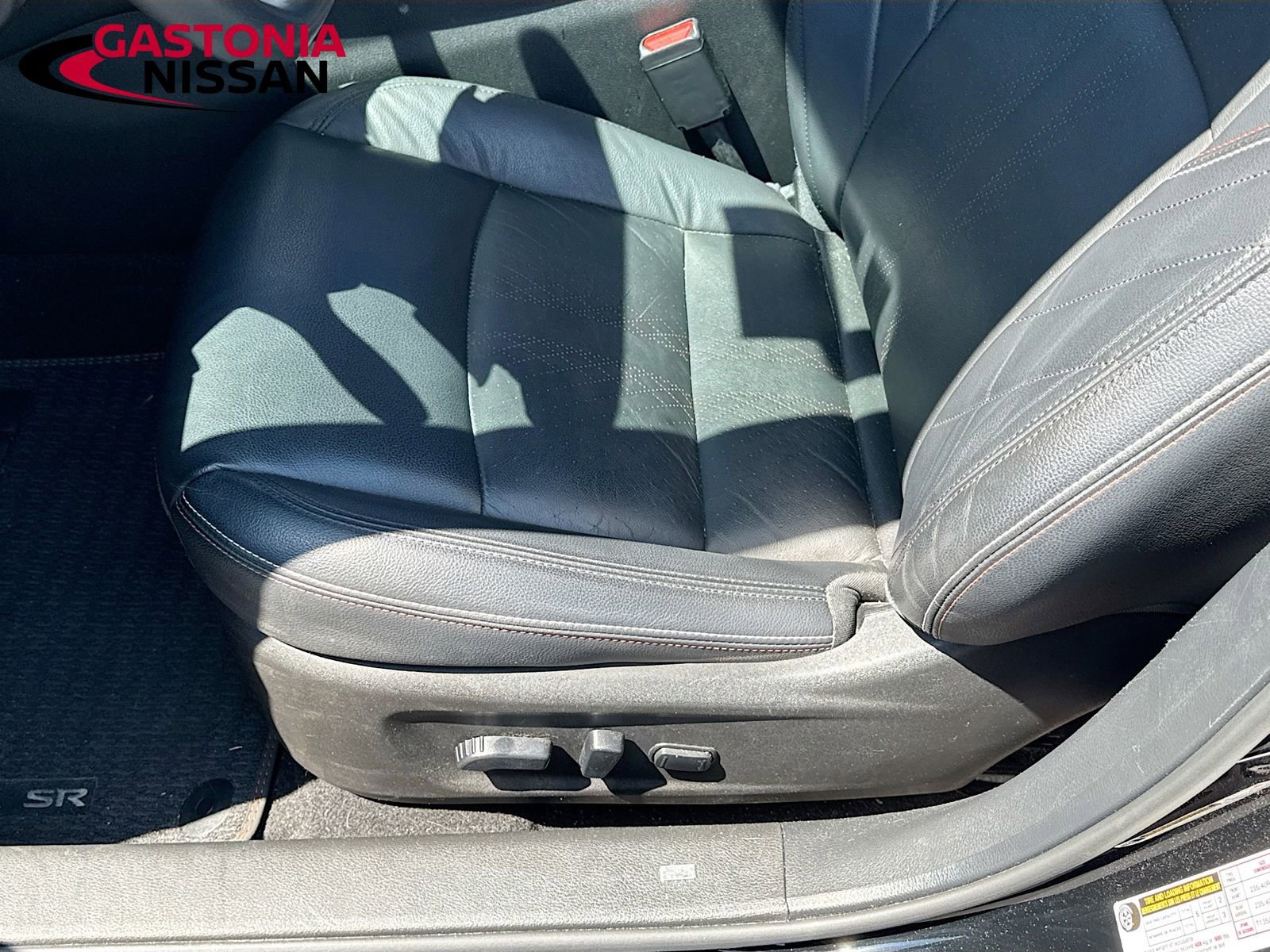 Used 2024 Nissan Altima 2.5 SR w/ SR Premium Package FWD image 21