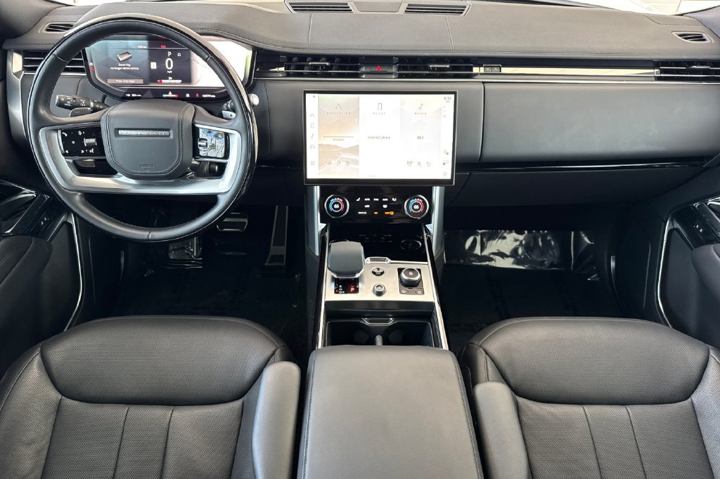 Used 2023 Land Rover Range Rover SE AWD/4WD image 6