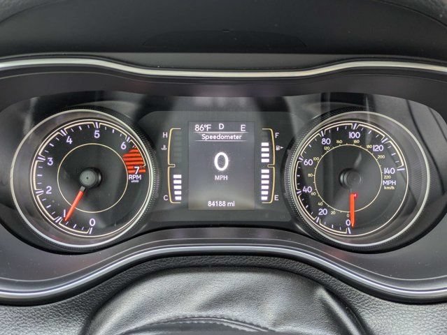 Used 2020 Jeep Cherokee Latitude Plus FWD image 27