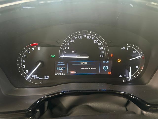 Used 2019 Cadillac XT5 FWD image 3