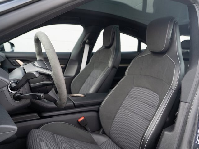 Certified 2025 Porsche Taycan 4S image 5