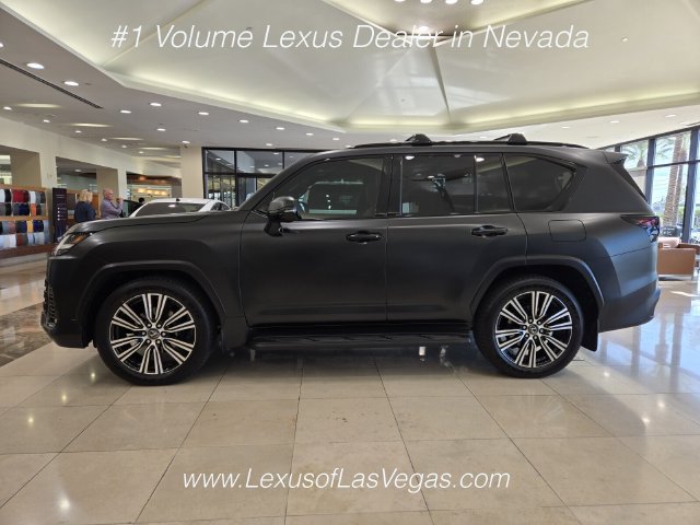 New 2026 Lexus LX 600 4WD w/ Accessory Package (2T) image 8