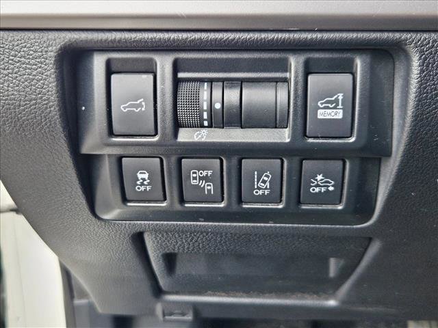 Used 2019 Subaru Outback 3.6R Limited w/ Popular Package #2 image 17