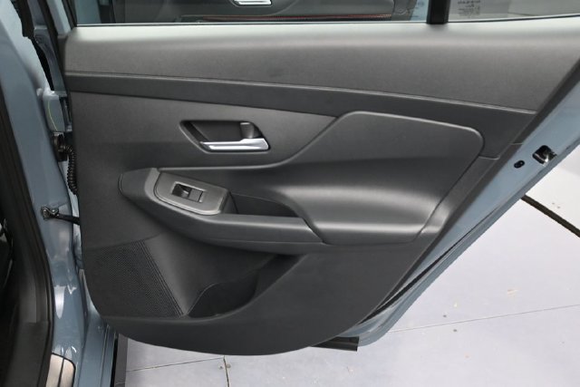 New 2026 Nissan Sentra SR w/ Floor Mat Package FWD image 31