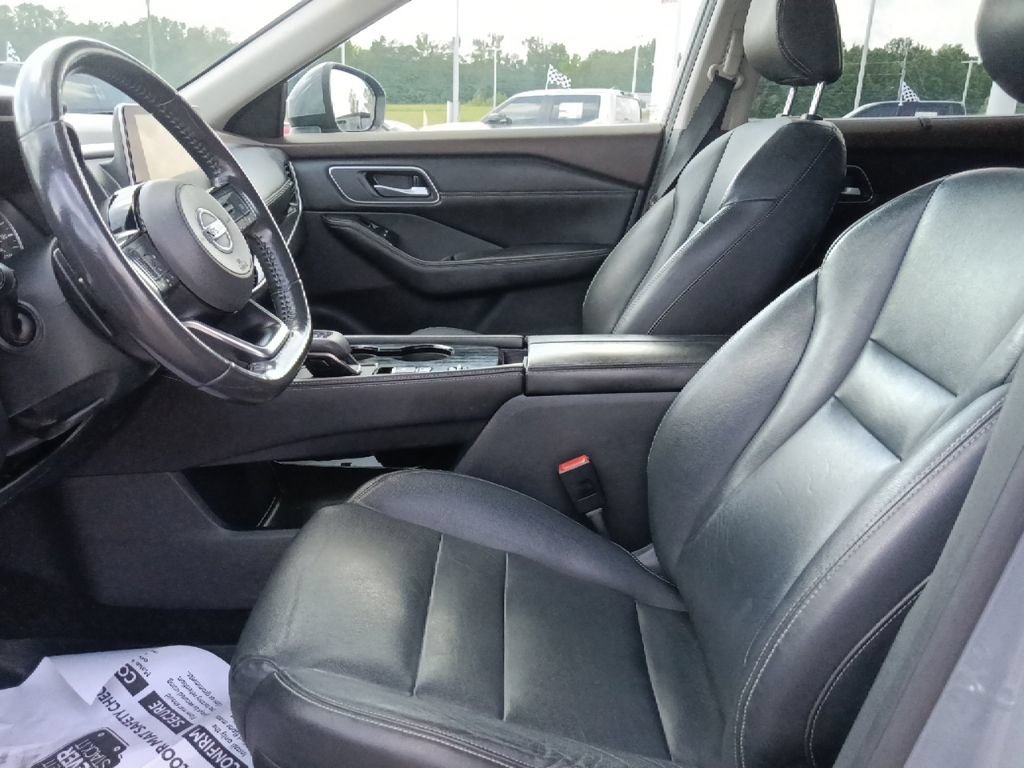 Used 2021 Nissan Rogue SL FWD image 15