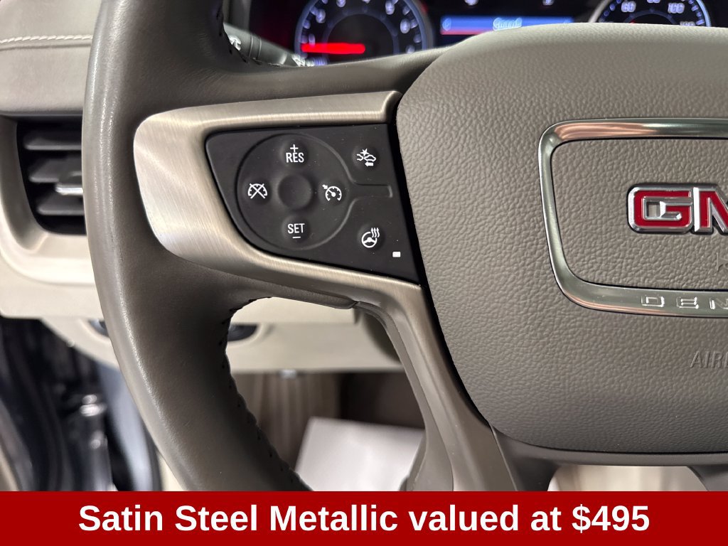 Used 2020 GMC Terrain Denali w/ Denali Premium Package AWD/4WD image 5