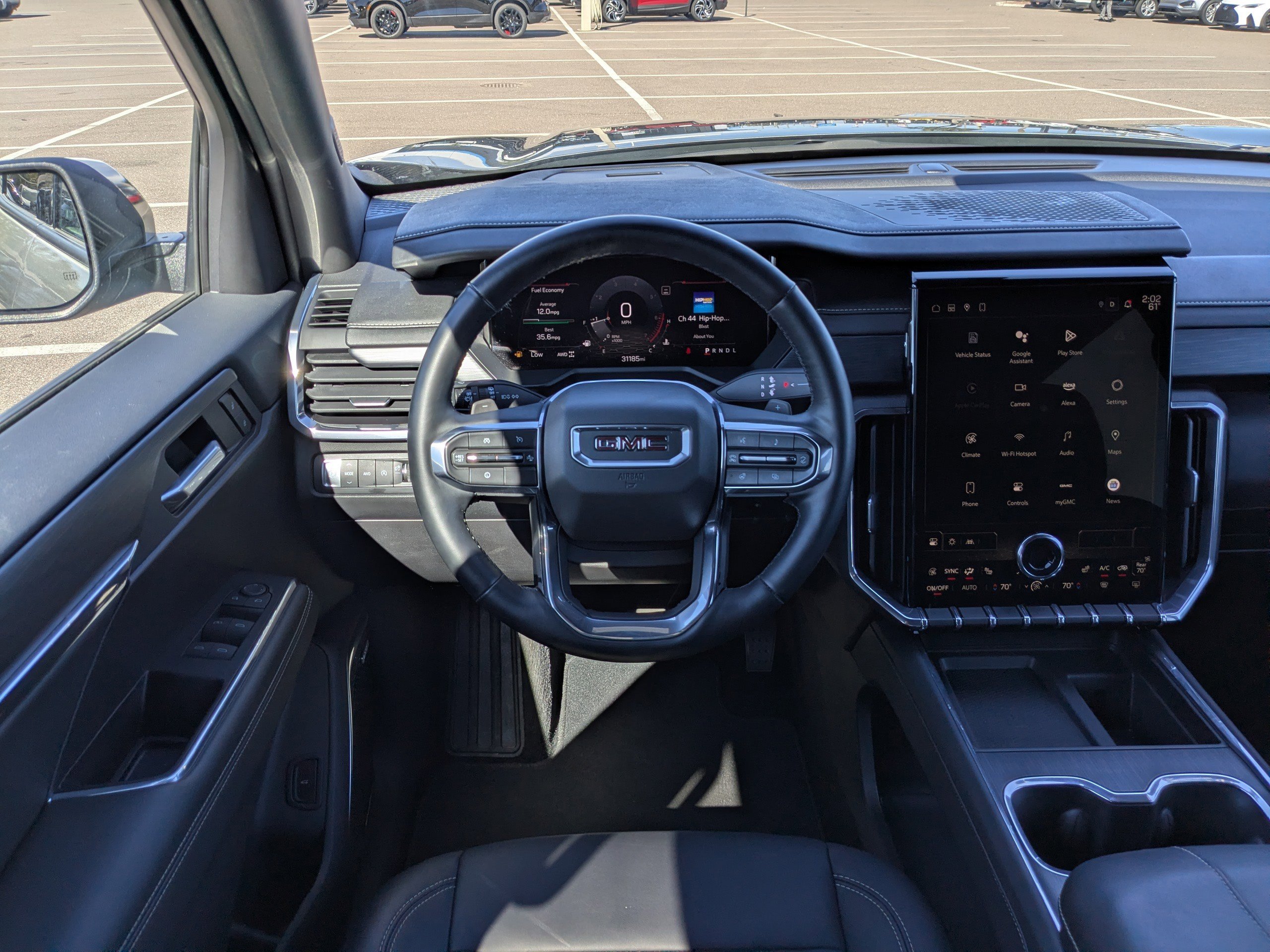 Used 2024 GMC Acadia Elevation image 18