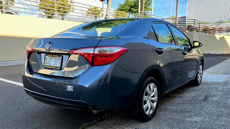 Used 2015 Toyota Corolla LE FWD image 5