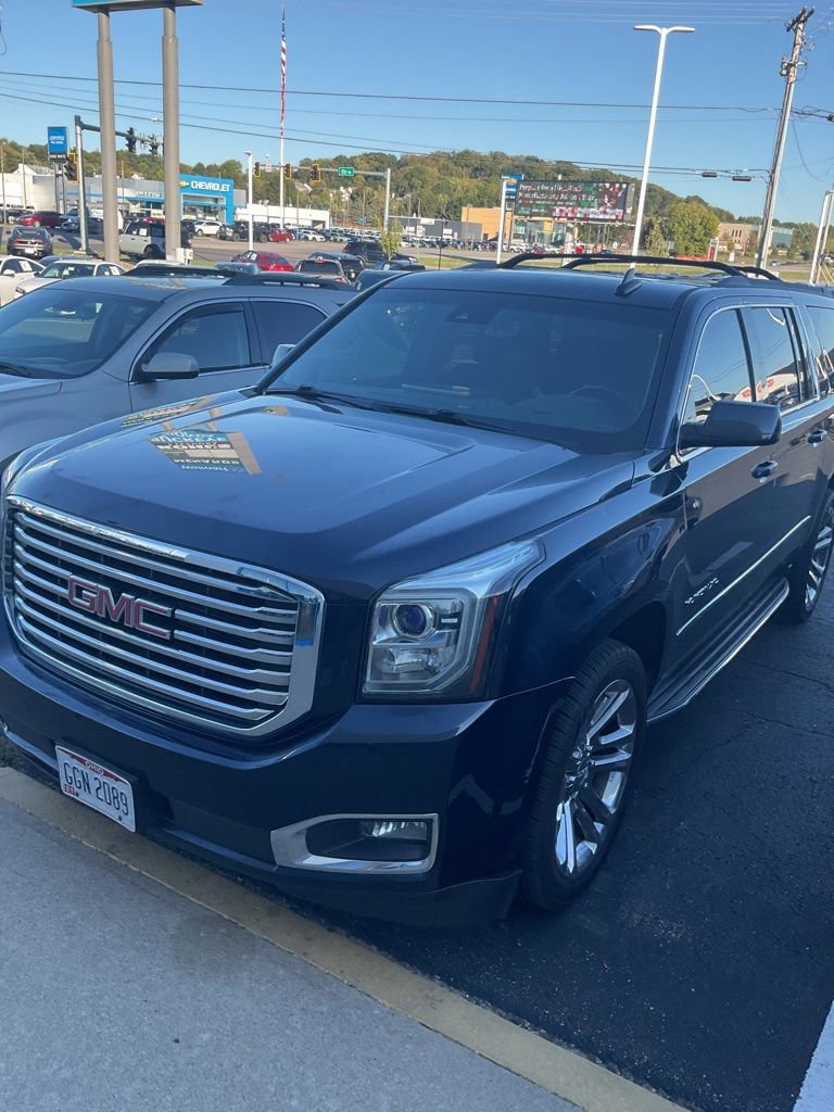 Used 2017 GMC Yukon XL SLT w/ Premium Edition