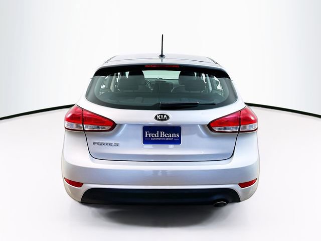 Used 2017 Kia Forte LX image 17