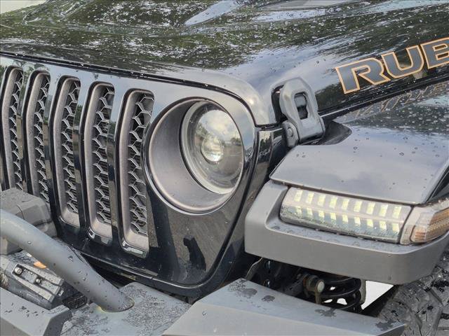 Used 2023 Jeep Gladiator Rubicon w/ Trailer Tow Package AWD/4WD image 12