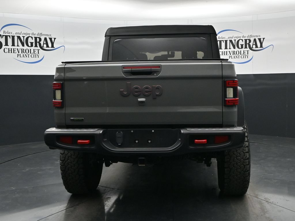 Used 2022 Jeep Gladiator Rubicon w/ Trailer Tow Package AWD/4WD image 6