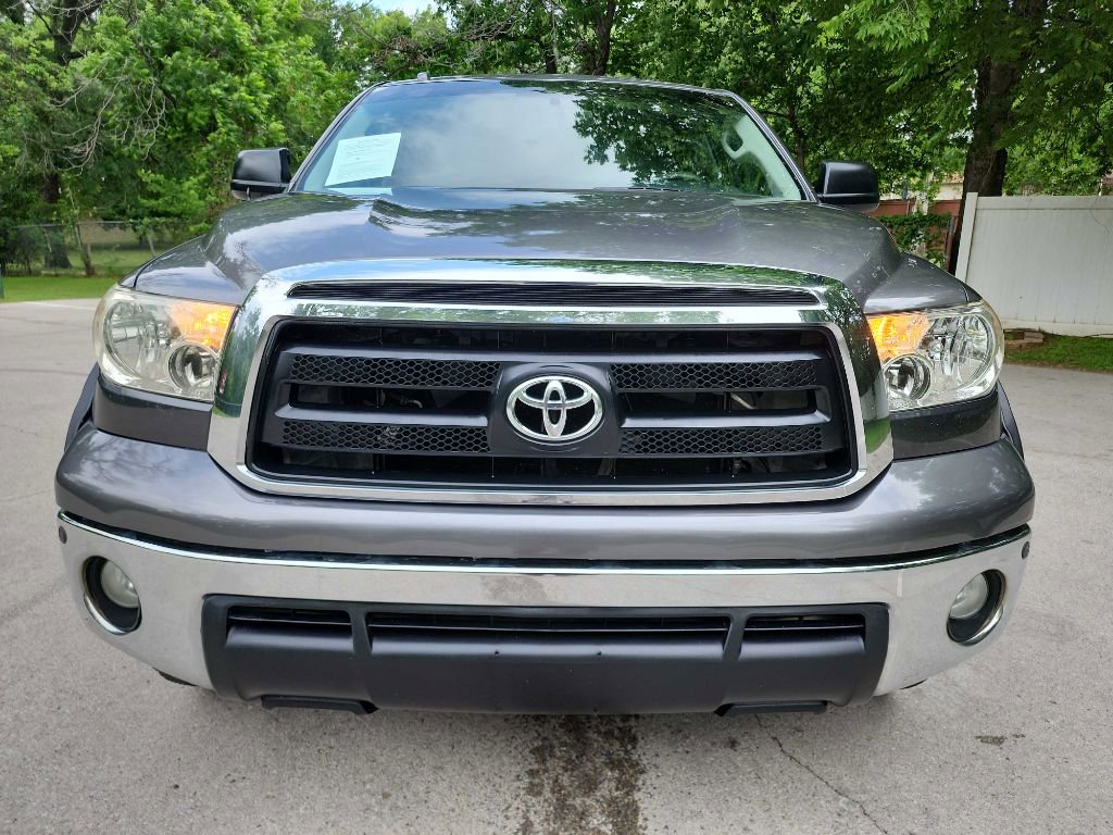 Used 2013 Toyota Tundra 2WD CrewMax w/ Tow Pkg image 2