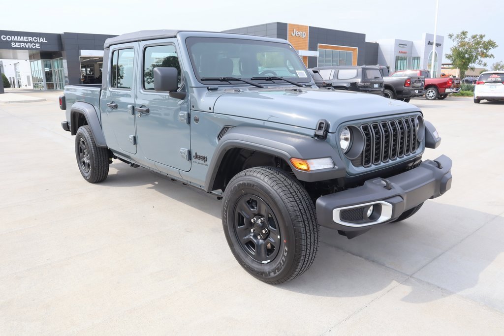 New 2025 Jeep Gladiator Sport