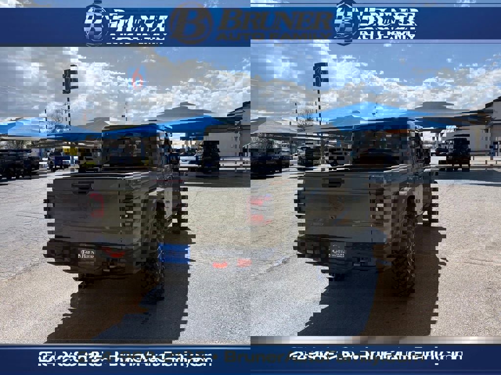 New 2026 Jeep Gladiator Mojave AWD/4WD image 4
