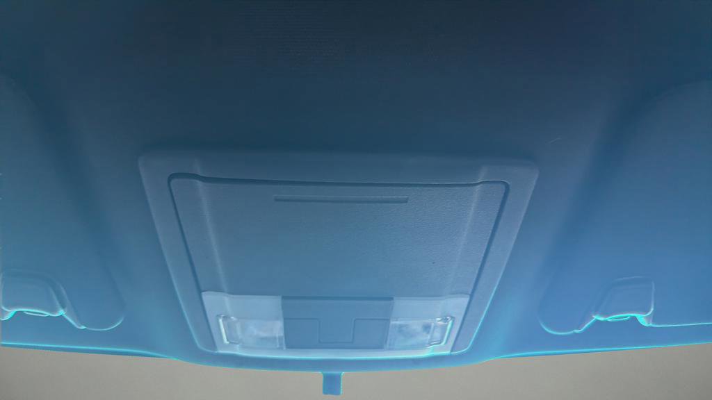 Used 2015 Ford Explorer XLT w/ Equipment Group 202B image 19