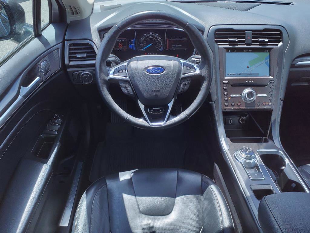 Used 2017 Ford Fusion Titanium image 7