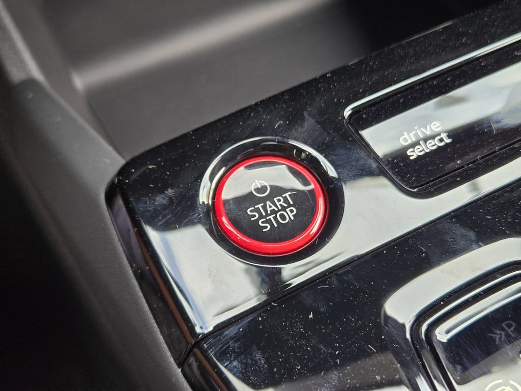 New 2027 Audi SQ6 e-tron Prestige AWD/4WD image 26