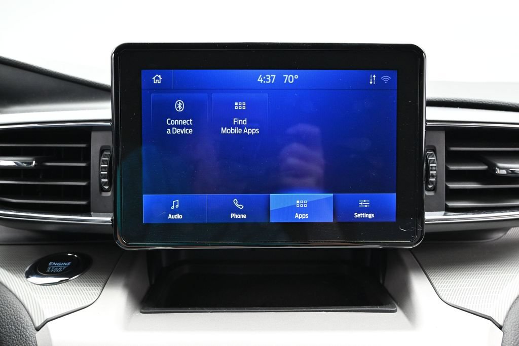Used 2023 Ford Explorer XLT w/ Equipment Group 202A AWD/4WD image 33