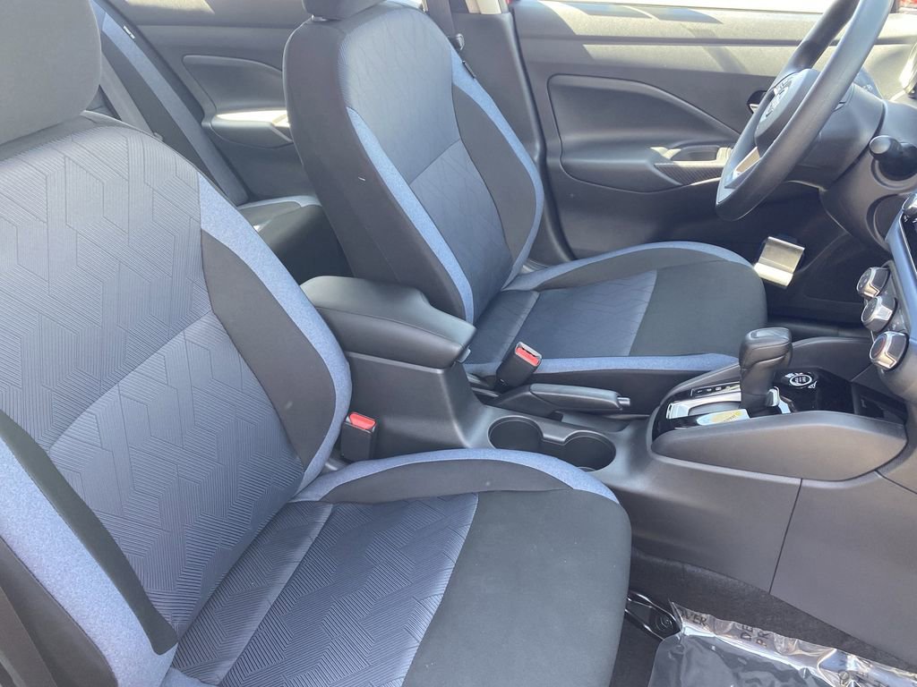 New 2025 Nissan Versa SV w/ Trunk Package image 8