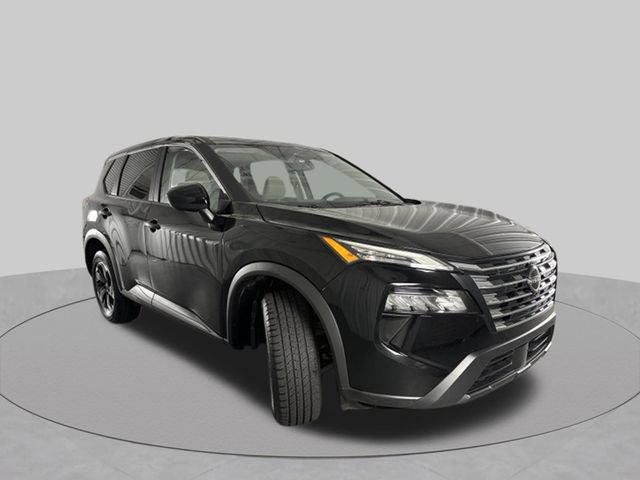 Used 2025 Nissan Rogue SV AWD/4WD image 4