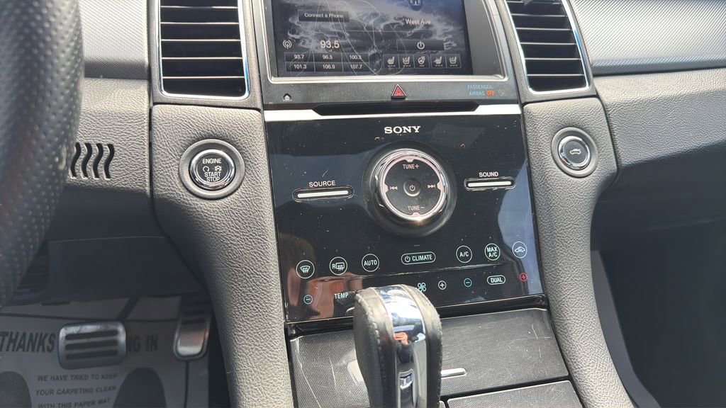 Used 2015 Ford Taurus SHO w/ Technology Package AWD/4WD image 31