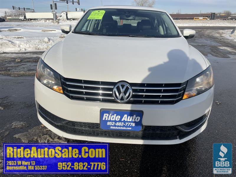 Used 2013 Volkswagen Passat 2.5 SEL image 2
