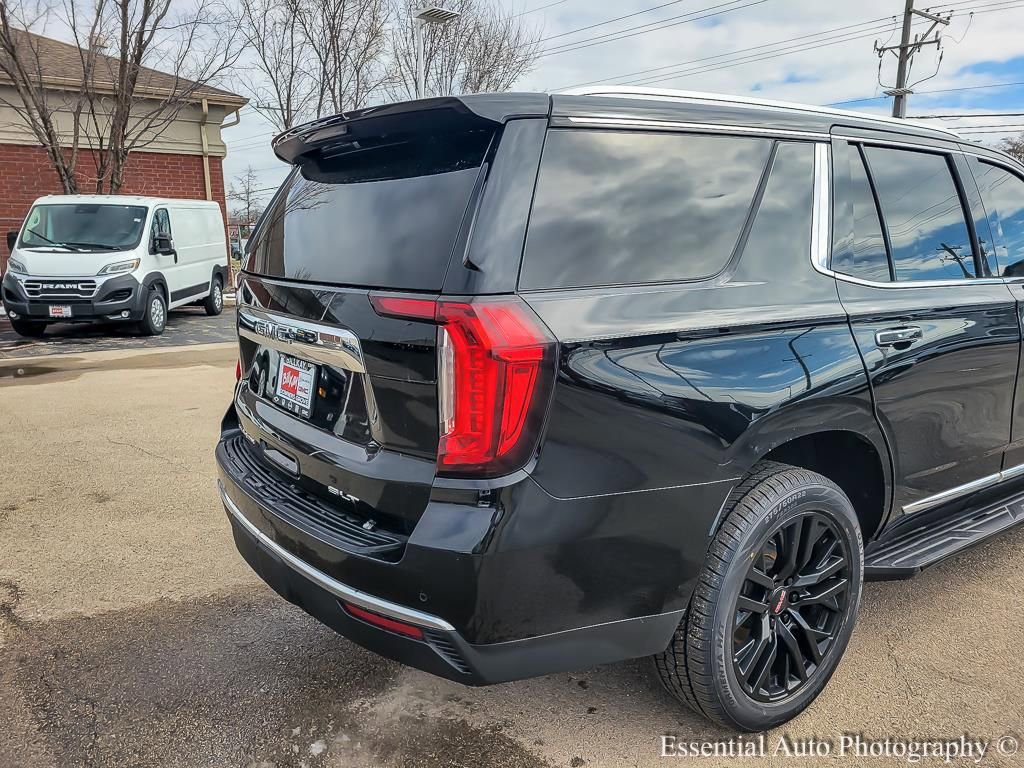 Used 2023 GMC Yukon SLT AWD/4WD image 9