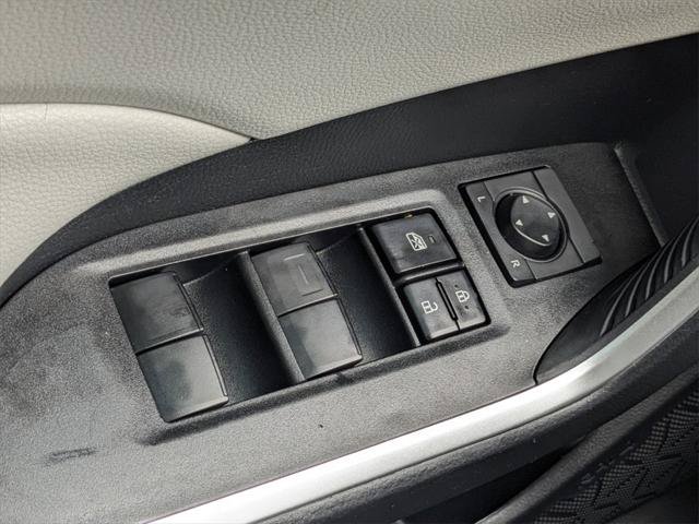 Certified 2021 Toyota RAV4 XLE w/ Convenience Package FWD image 17