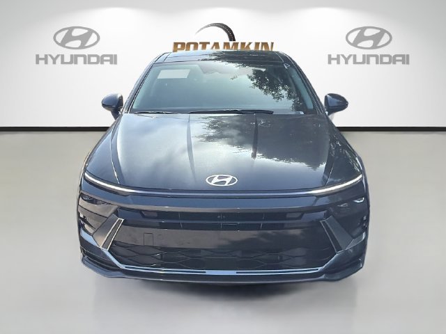 New 2026 Hyundai Sonata SEL FWD image 2
