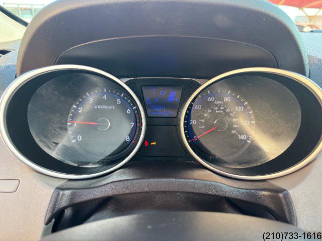 Used 2015 Hyundai Tucson SE image 19