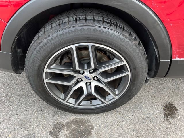 Used 2018 Ford Explorer Sport w/ Equipment Group 401A image 24