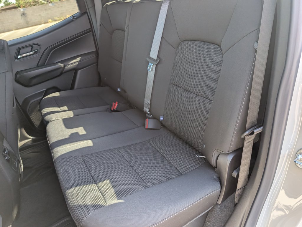 New 2026 GMC Canyon Elevation w/ Technology Package RWD image 12