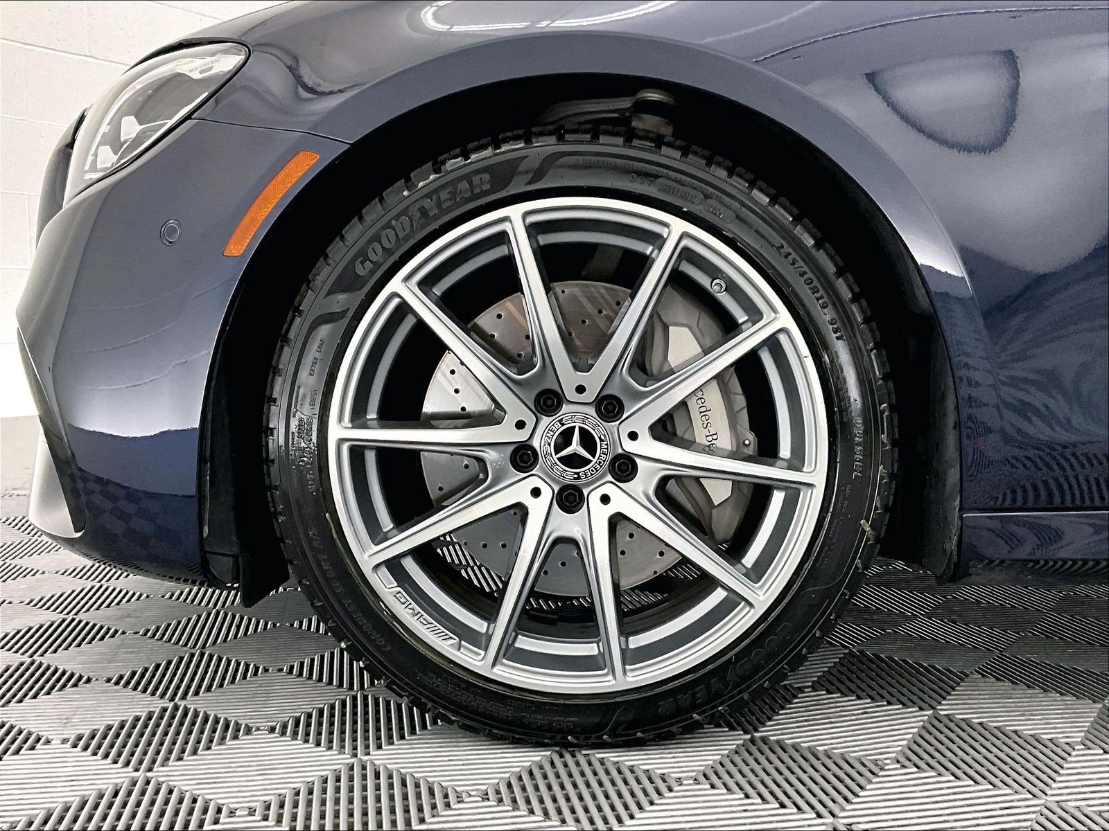 Used 2022 Mercedes-Benz E 350 Sedan image 8