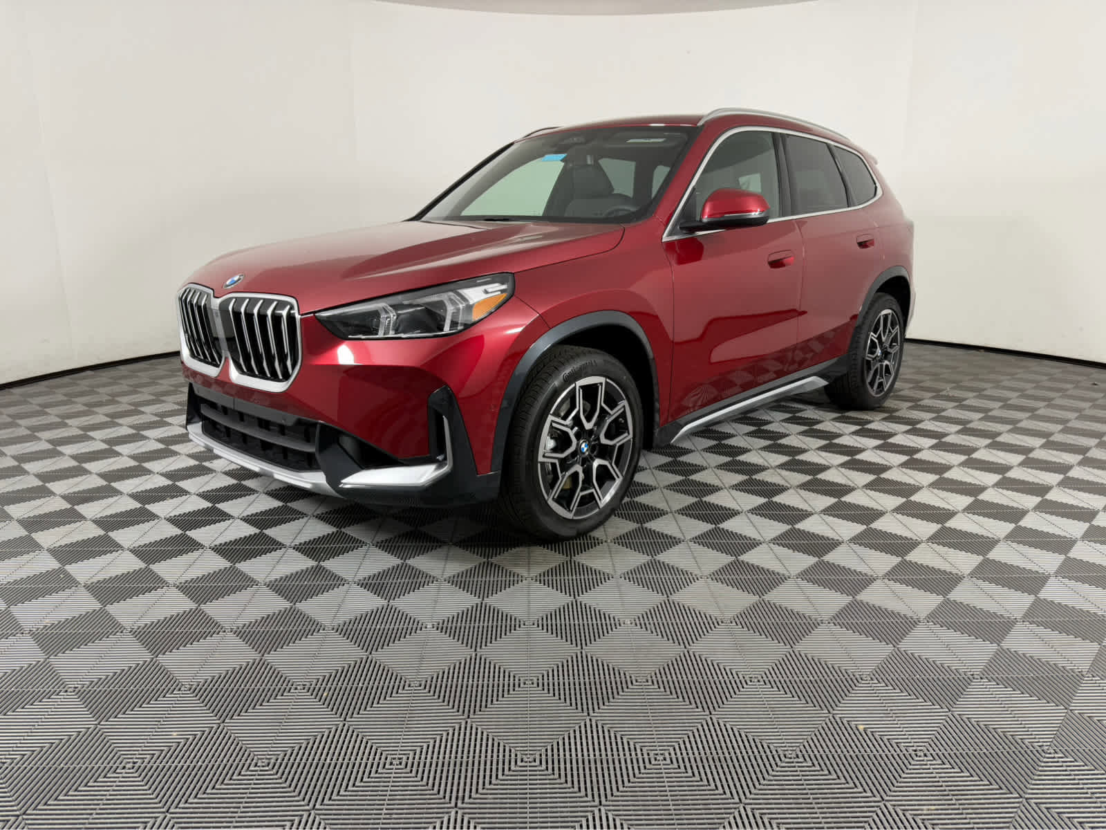 New 2026 BMW X1 xDrive28i w/ Convenience Package image 7