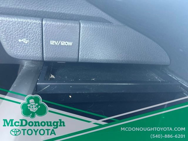 Certified 2022 Toyota Camry LE FWD image 16
